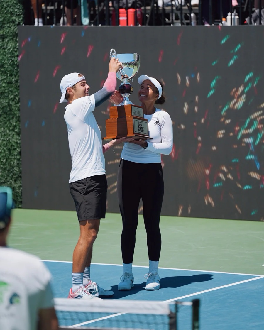 Đôi Nam Nữ: Ben Johns & Etta Wright Lên Ngôi Vô Địch Đôi Nam Nữ: Ben Johns & Etta Wright Lên Ngôi Vô Địch